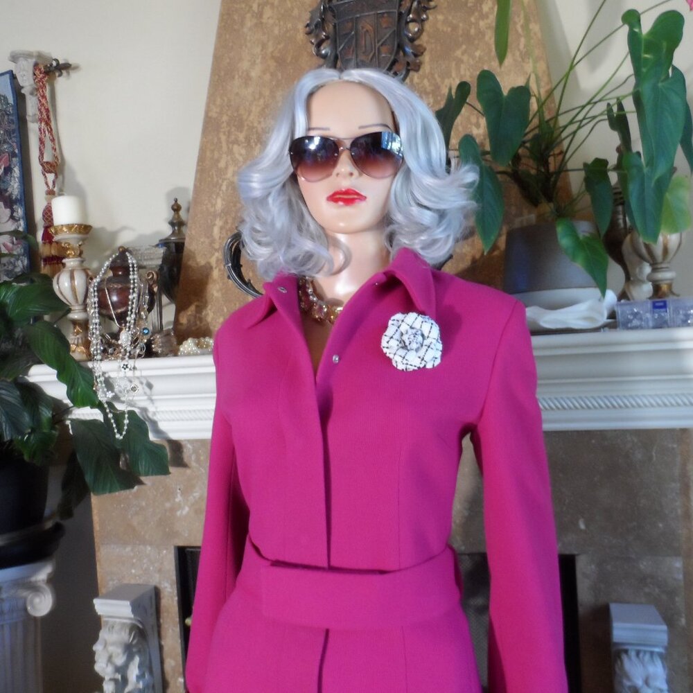 Dolce & Gabbana Fuchsia Wool Pea Coat with Decorative Cuffs - Picture 4 of 16